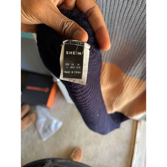 Four-tone Colorblock Sweater (Large) (MultiColor) - Picture 3 of 3